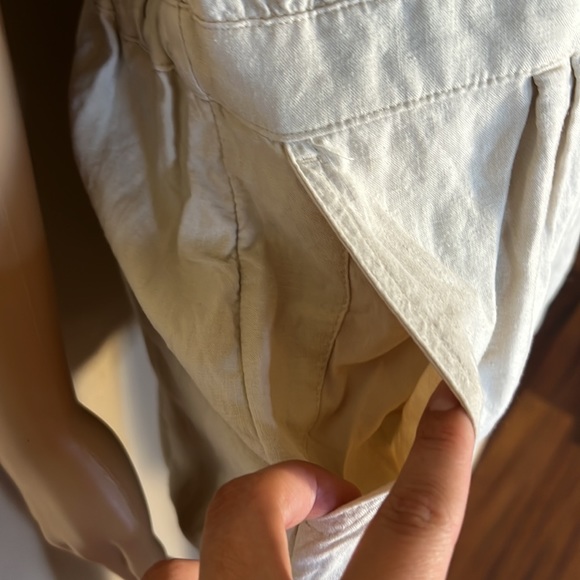 SOLD Abercrombie & Fitch Linen Tan Romper Size Medium - Picture 9 of 9